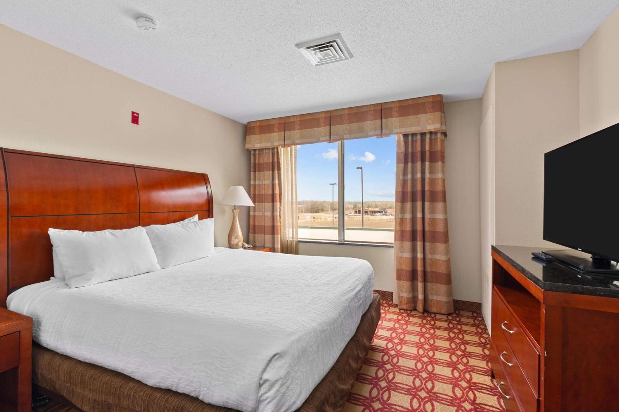 Hilton Garden Inn Starkville Kültér fotó