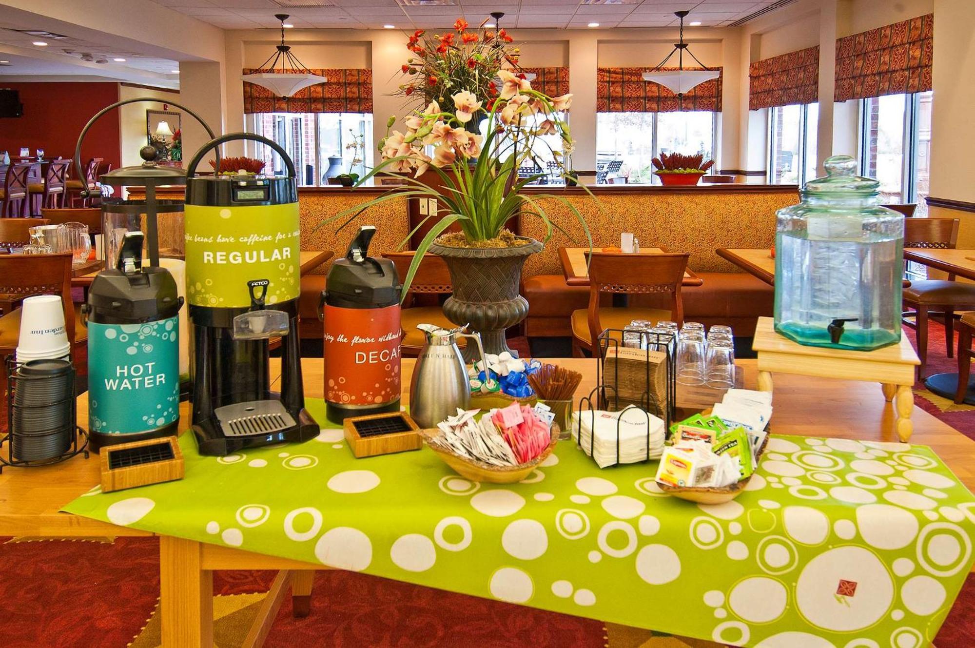 Hilton Garden Inn Starkville Kültér fotó