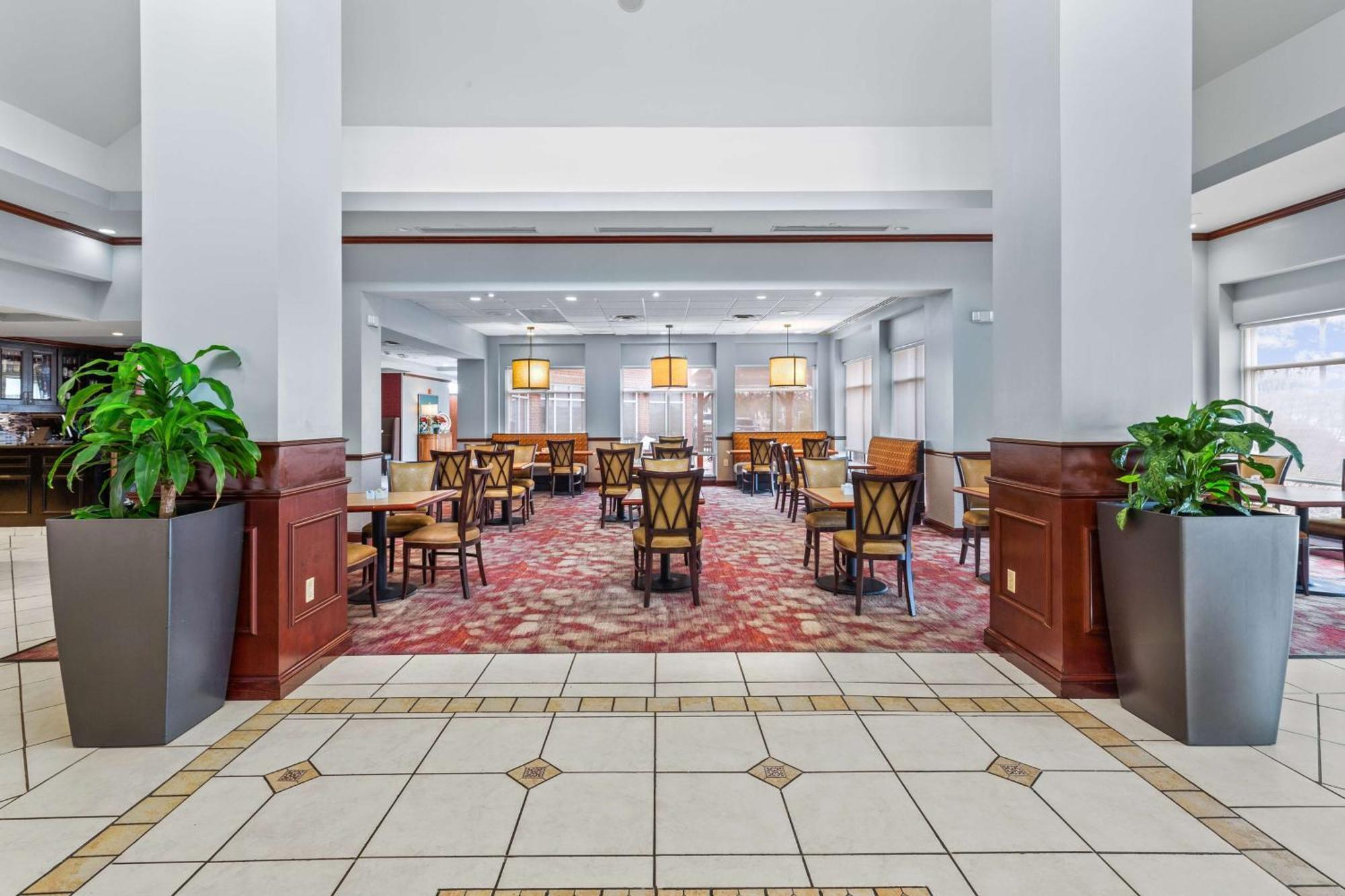 Hilton Garden Inn Starkville Kültér fotó
