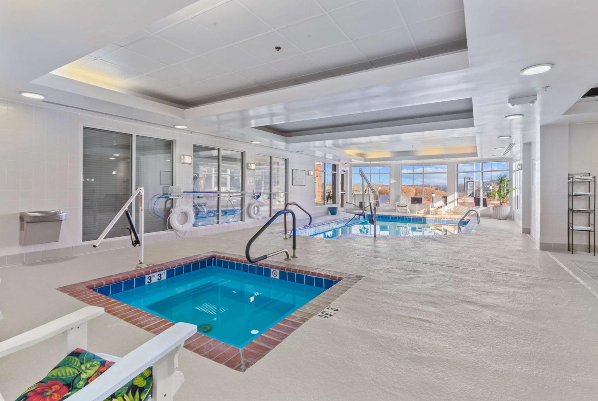 Hilton Garden Inn Starkville Kültér fotó