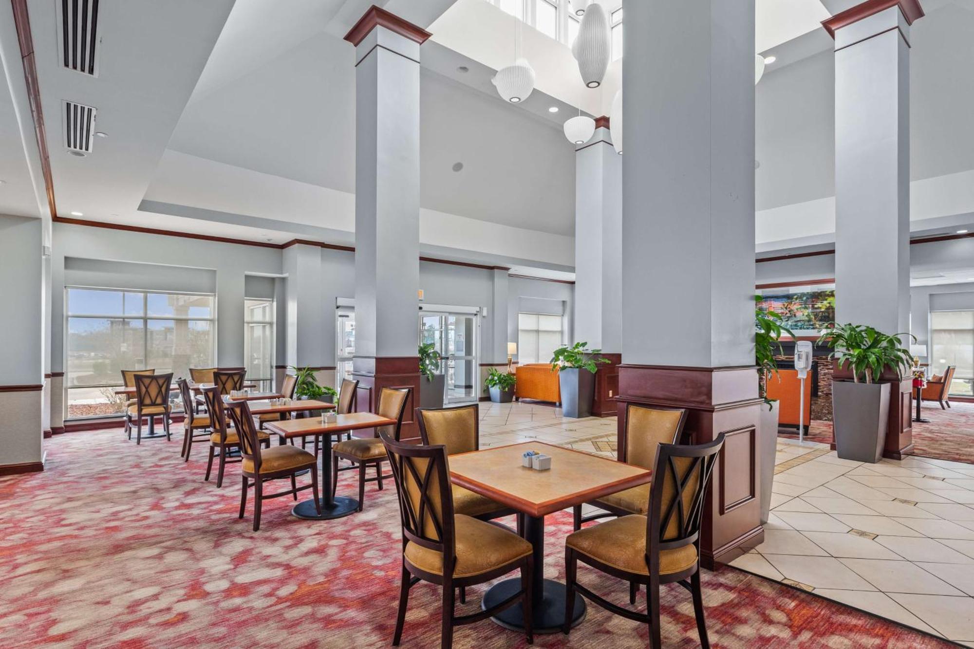 Hilton Garden Inn Starkville Kültér fotó