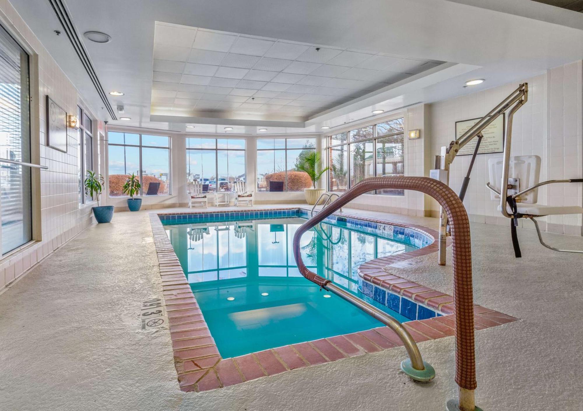 Hilton Garden Inn Starkville Kültér fotó