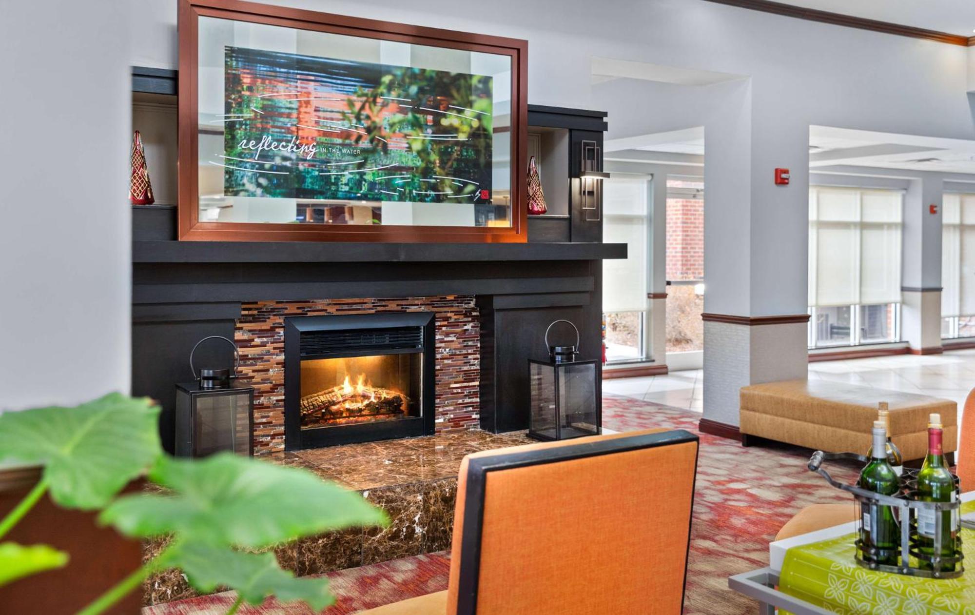Hilton Garden Inn Starkville Kültér fotó