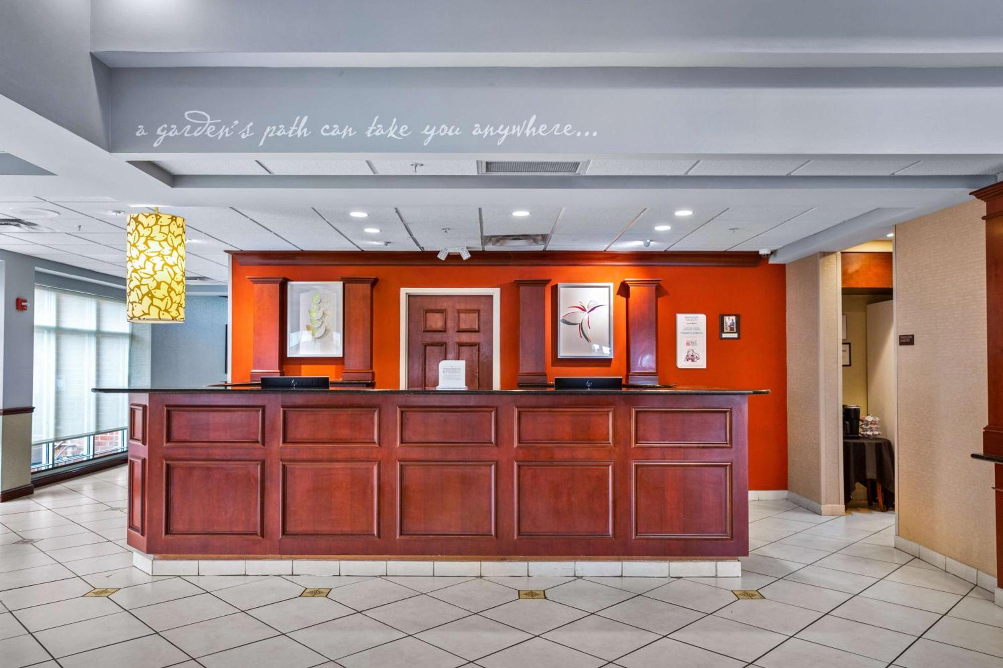 Hilton Garden Inn Starkville Kültér fotó