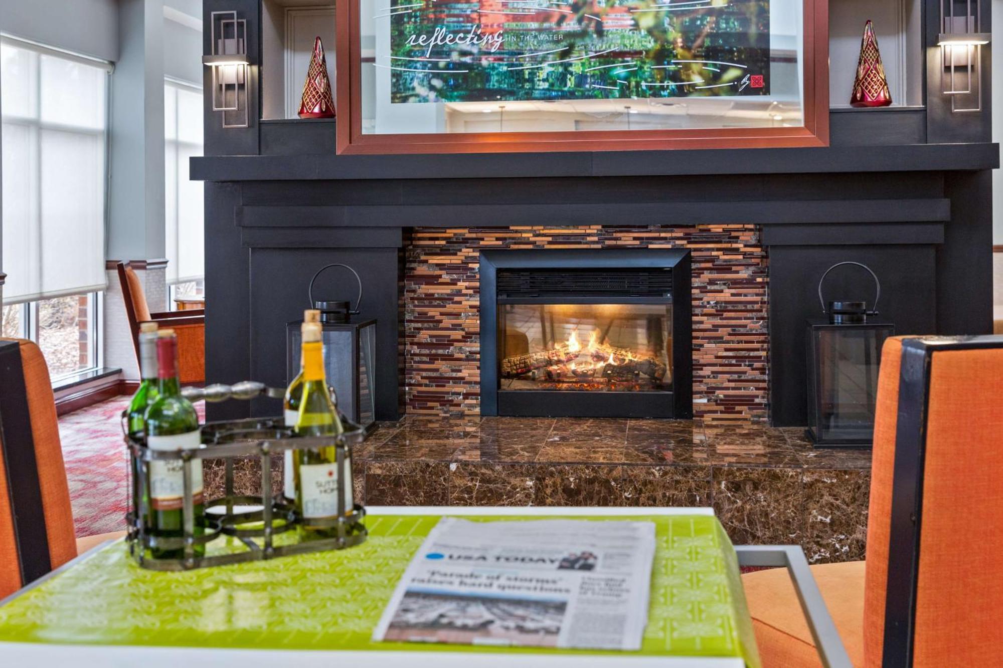 Hilton Garden Inn Starkville Kültér fotó