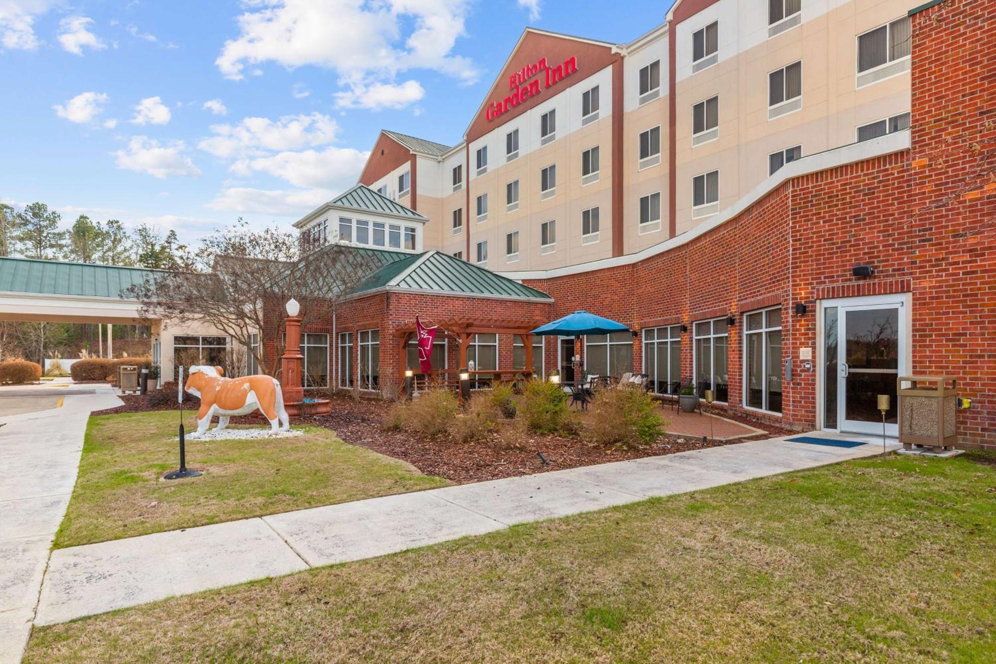 Hilton Garden Inn Starkville Kültér fotó